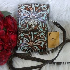 NWT PATRICIA NASH CANICELLA PHONE CROSSBODY BAG